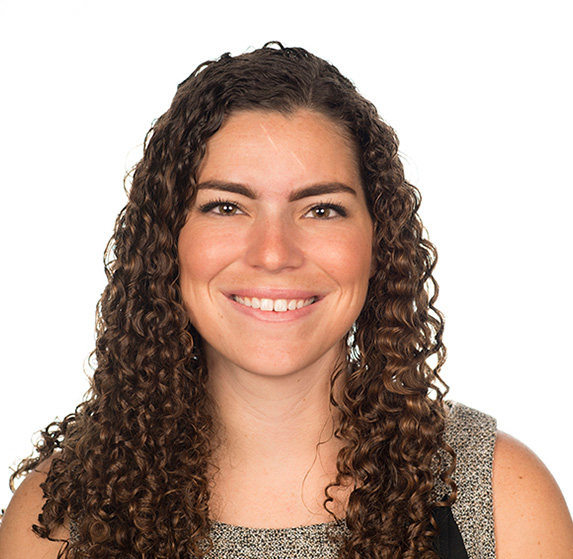 Goodyear dentist Dr. Elizabeth Caggiano